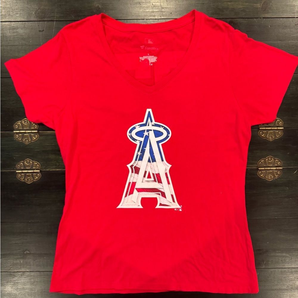 Women’s Size Large MLB Angels Mike Trout Tee